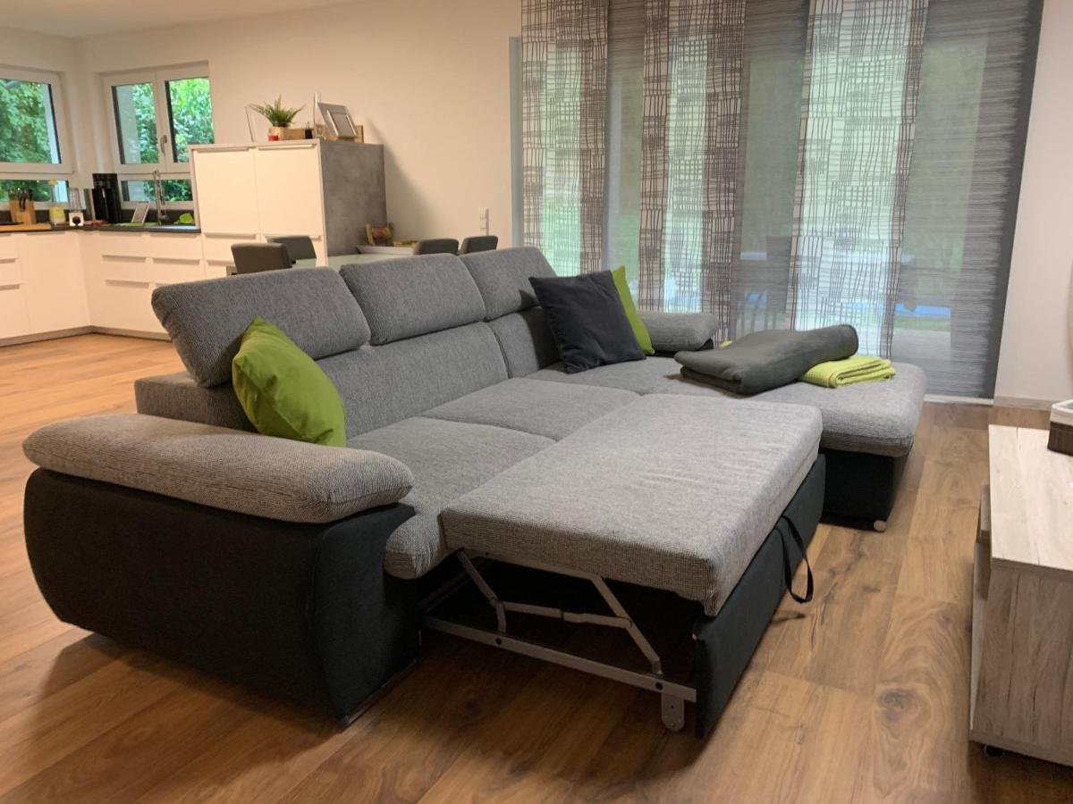 Firmen & Ferienwohnung Brecht 1 Waibstadt Екстериор снимка