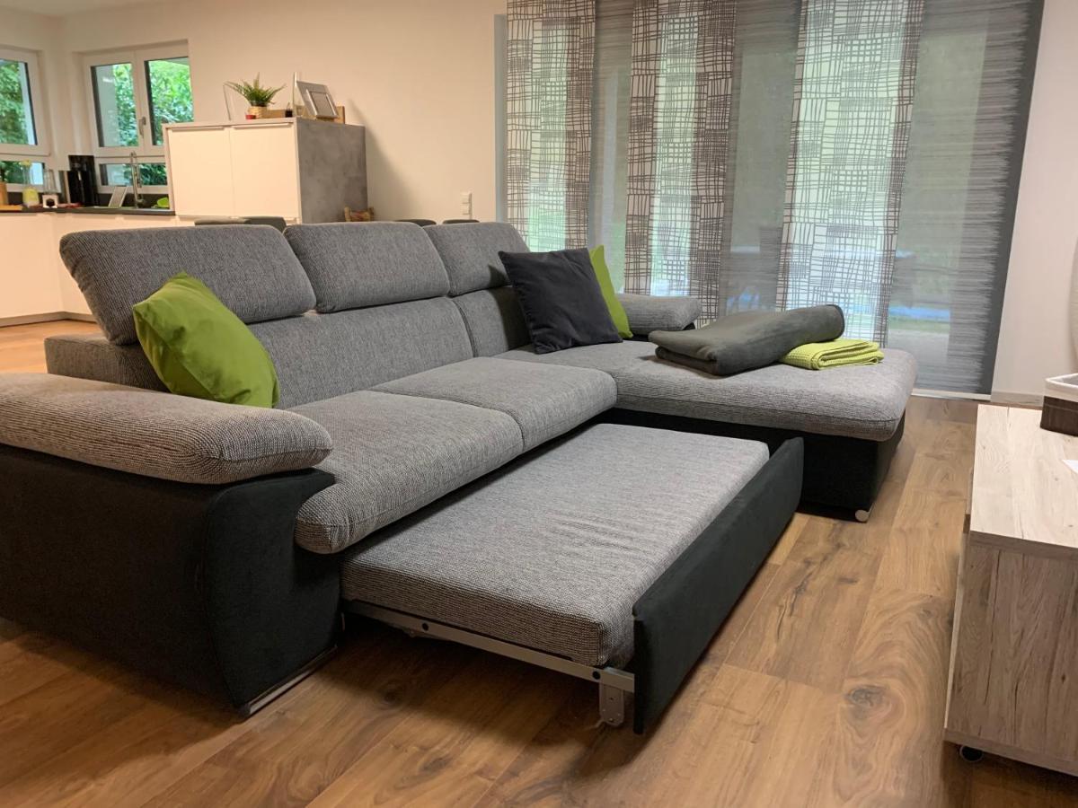 Firmen & Ferienwohnung Brecht 1 Waibstadt Екстериор снимка